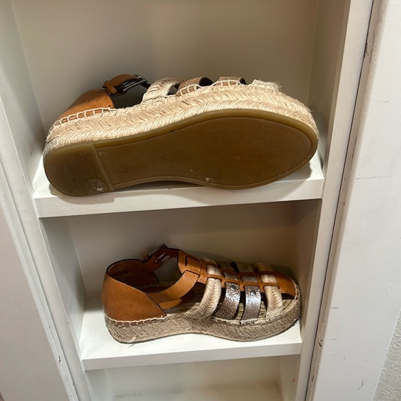 Tory Burch Espadrilles size 6.5 - Picture 3 of 4